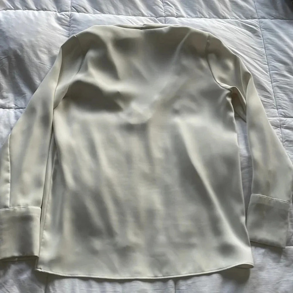 Zara V Neck Blouse - Picture 11 of 14